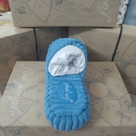 Courdroy Criss-cross Slippers - Picture 3 of 7